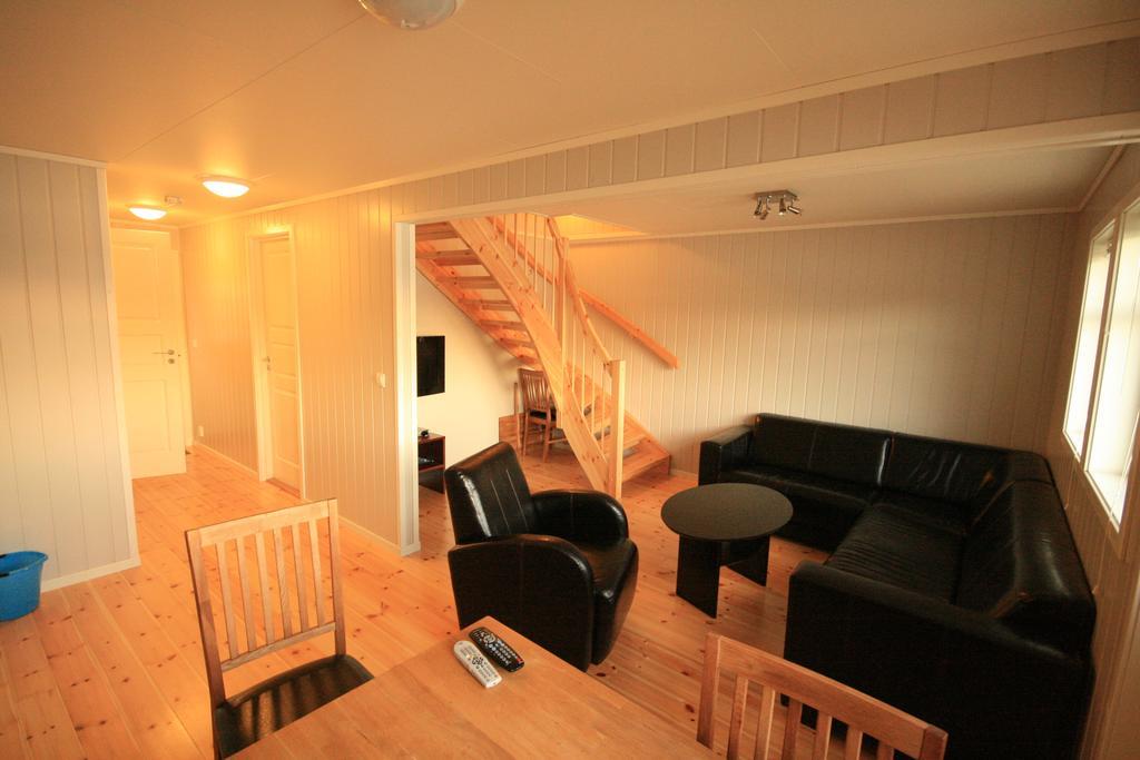 Sarnes Seaside Cabins 霍宁斯沃格 外观 照片